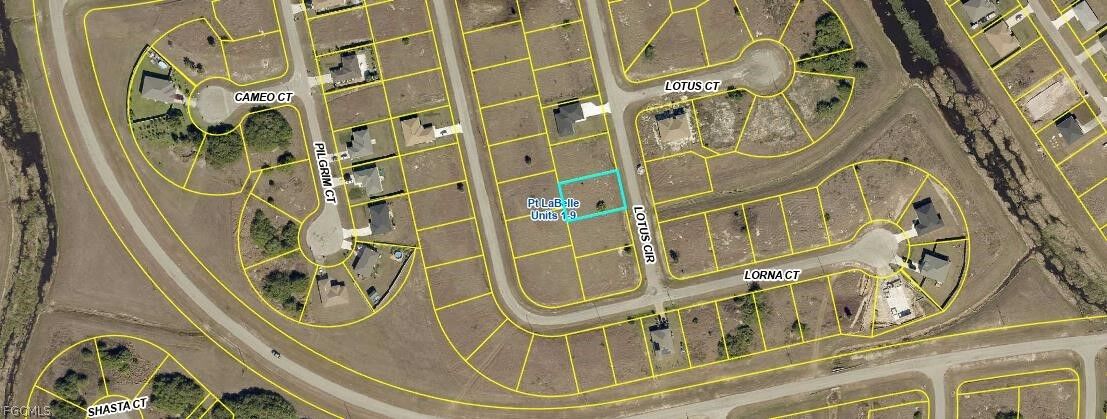 Property Photo:  7034 Lotus Circle  FL 33935 