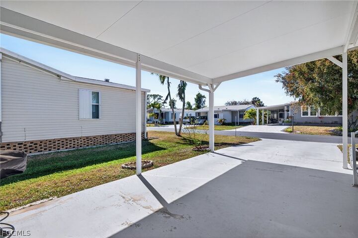 Property Photo: 16225 Asheboro Court FL 33908