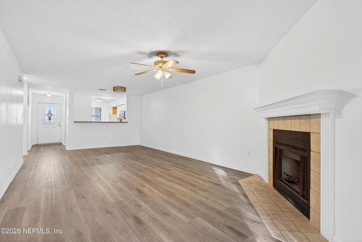 Property Photo:  1604 Arcadia Drive 109  FL 32007 