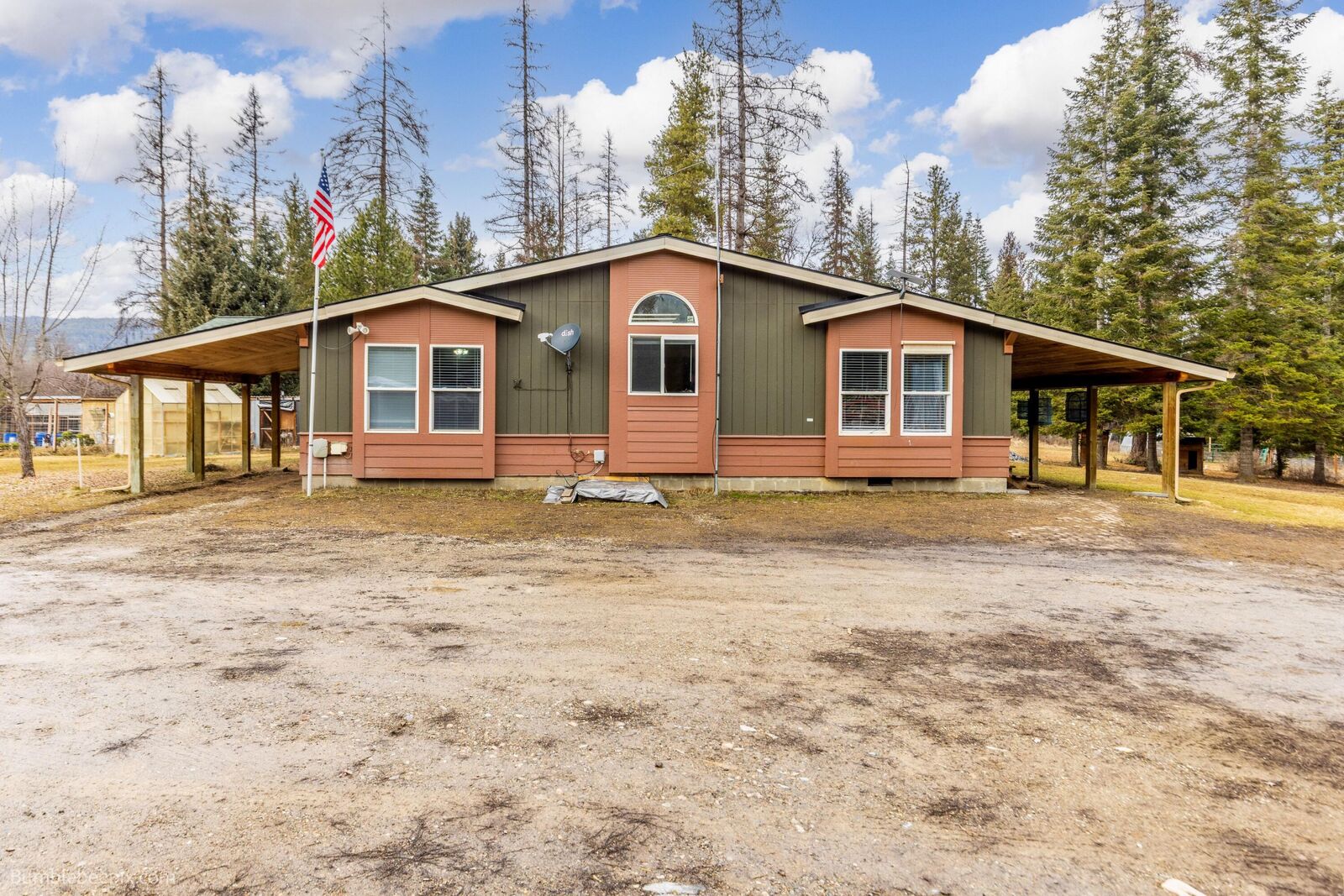 Property Photo:  263 Fourspots Rd  WA 99119 