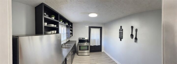 Property Photo:  224 N Allen Street  AR 72601 