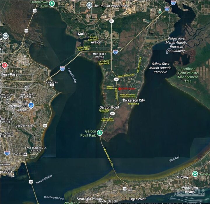 Property Photo: 10.95 Acres Avalon Blvd FL 32583