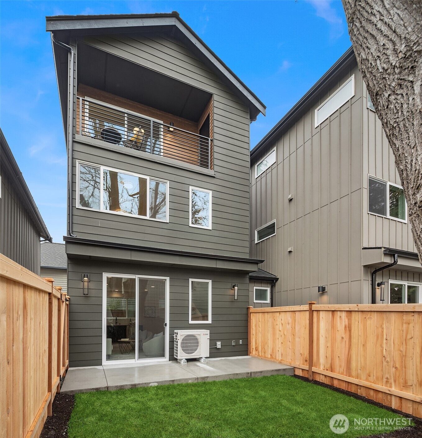 Property Photo: 8823 Ashworth Avenue N B WA 98103