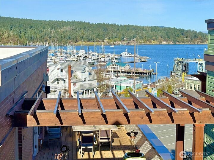 Property Photo:  232  A Street R4  WA 98250 