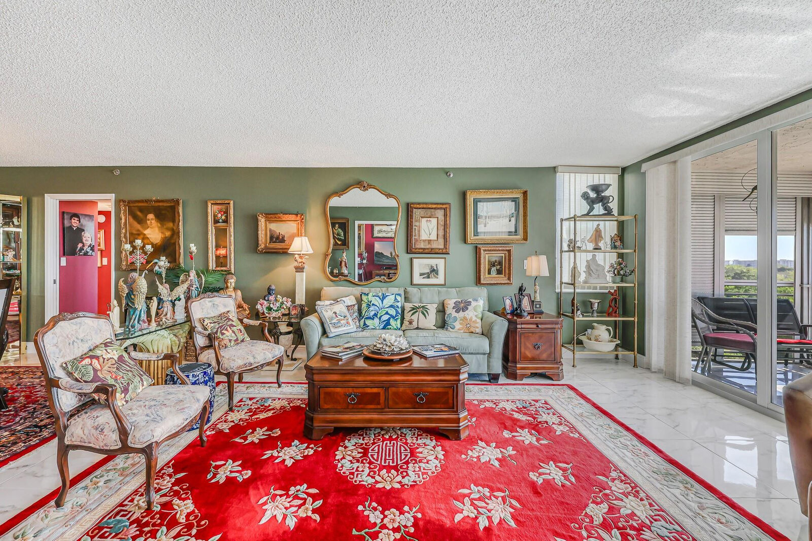 Property Photo:  3520 Oaks Way 809  FL 33069 