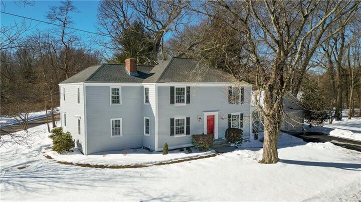 Property Photo: 26 Tiffany Circle RI 02806