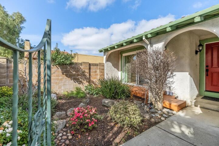 Property Photo:  4845 Los Arboles Place  CA 94536 