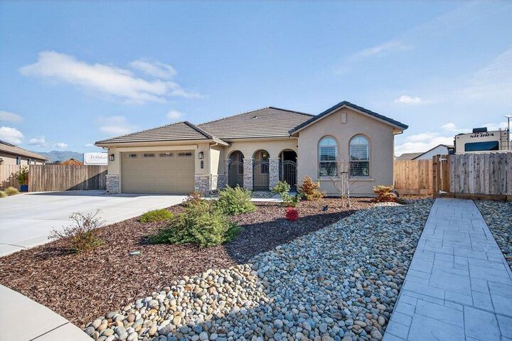 Property Photo: 989 Pismo Court CA 95023