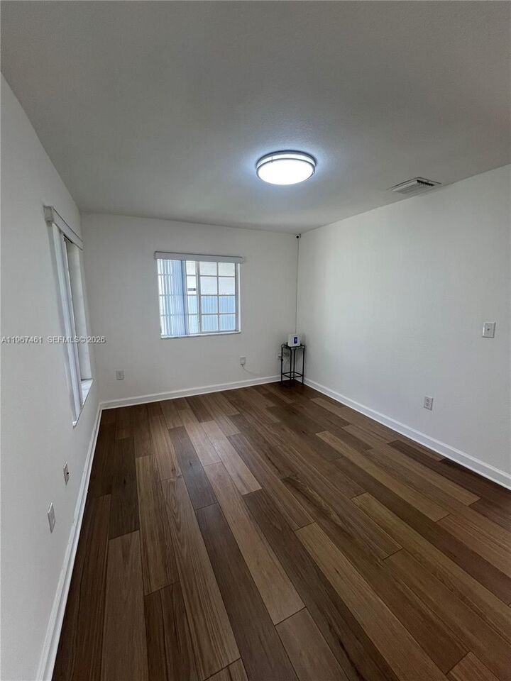 Property Photo:  12254 SW 217th St  FL 33170 