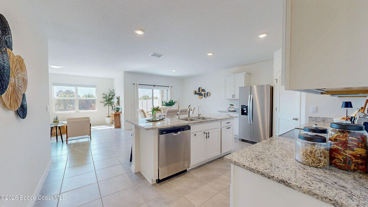 Property Photo: 5017 Barr Street FL 32904