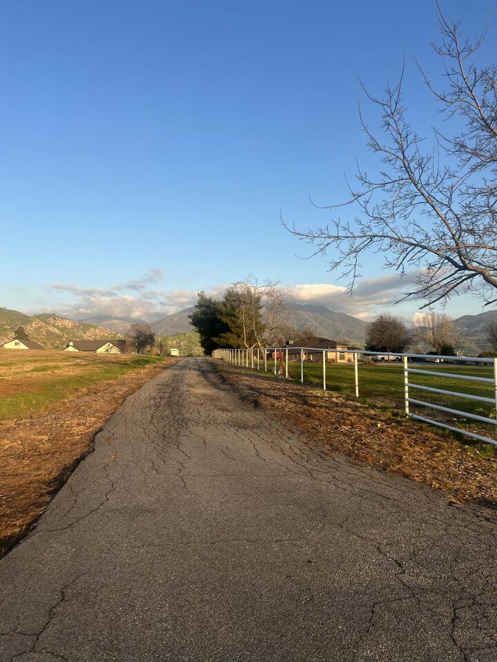 Property Photo:  31620 Ave 176 B  CA 93265 