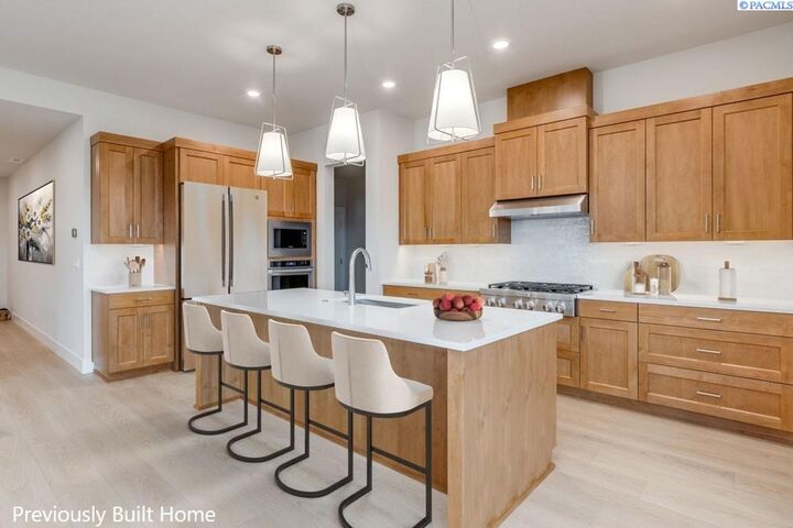 Property Photo: 12106 Alderidge Dr. WA 99301