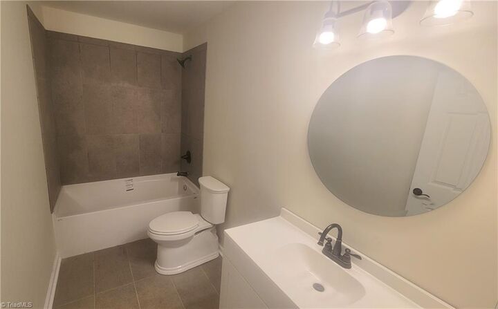 Property Photo: 1132 Irving Avenue NC 27288