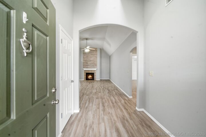 Property Photo:  20200 E 43rd Street S  OK 74014 