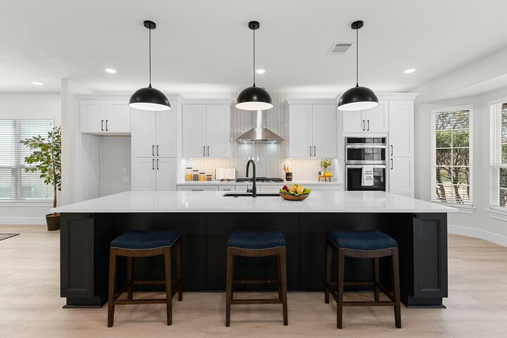 Property Photo:  206 Armstrong Drive  TX 78633 