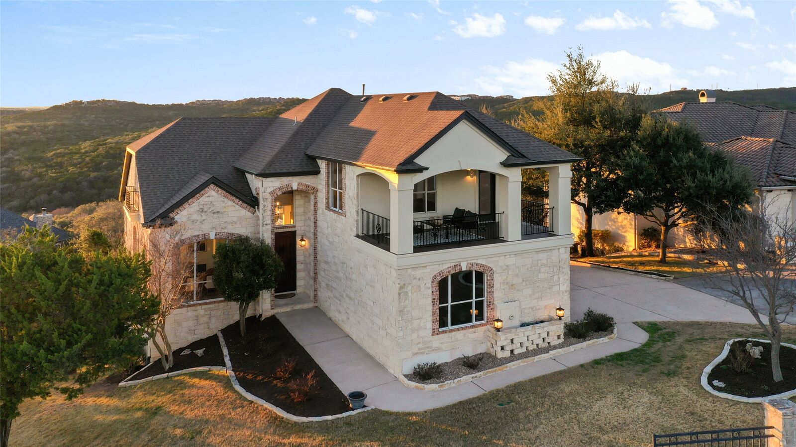 Property Photo: 4400 River Place Boulevard 1 TX 78730