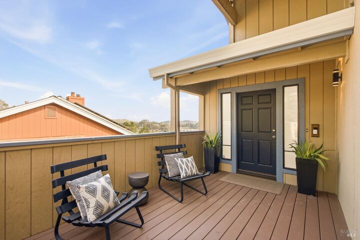 Property Photo: 291 Greene Street CA 94941