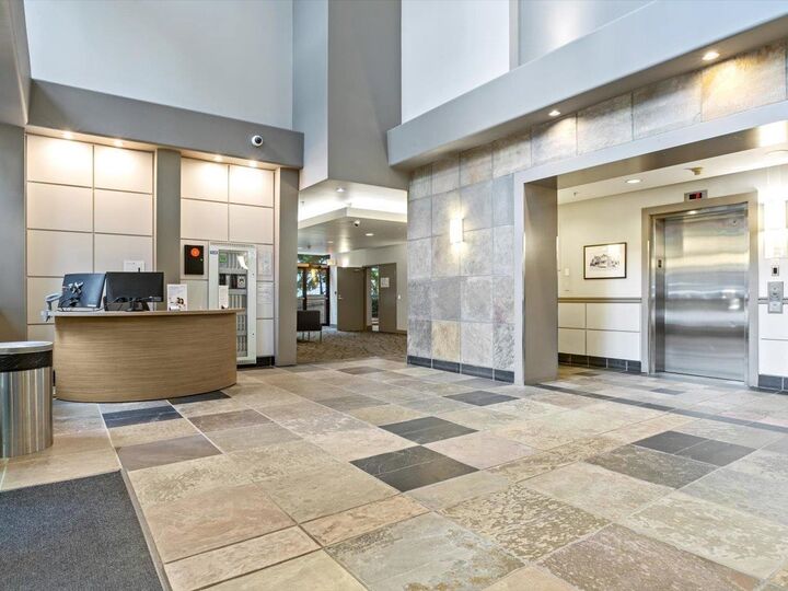 Property Photo:  1068 Hornby Street 1402  BC V6Z 2Y7 