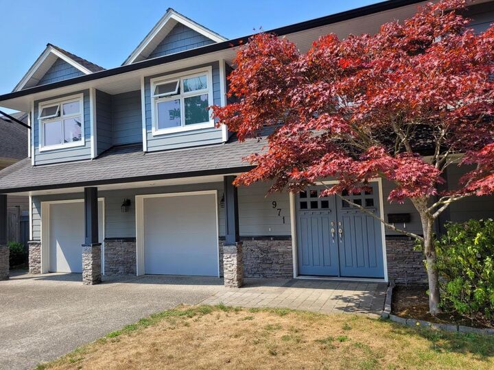 Property Photo: 971 51A Street BC V4M 2X9