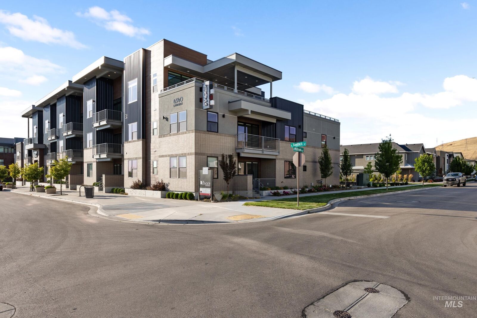 Property Photo:  4340 E Haystack St 202  ID 83716 