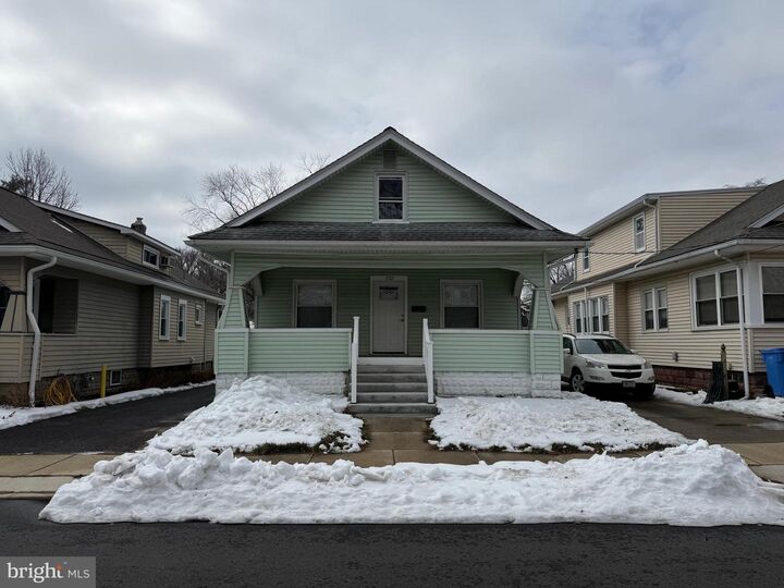 Property Photo:  132 Walnut Street  NJ 08093 