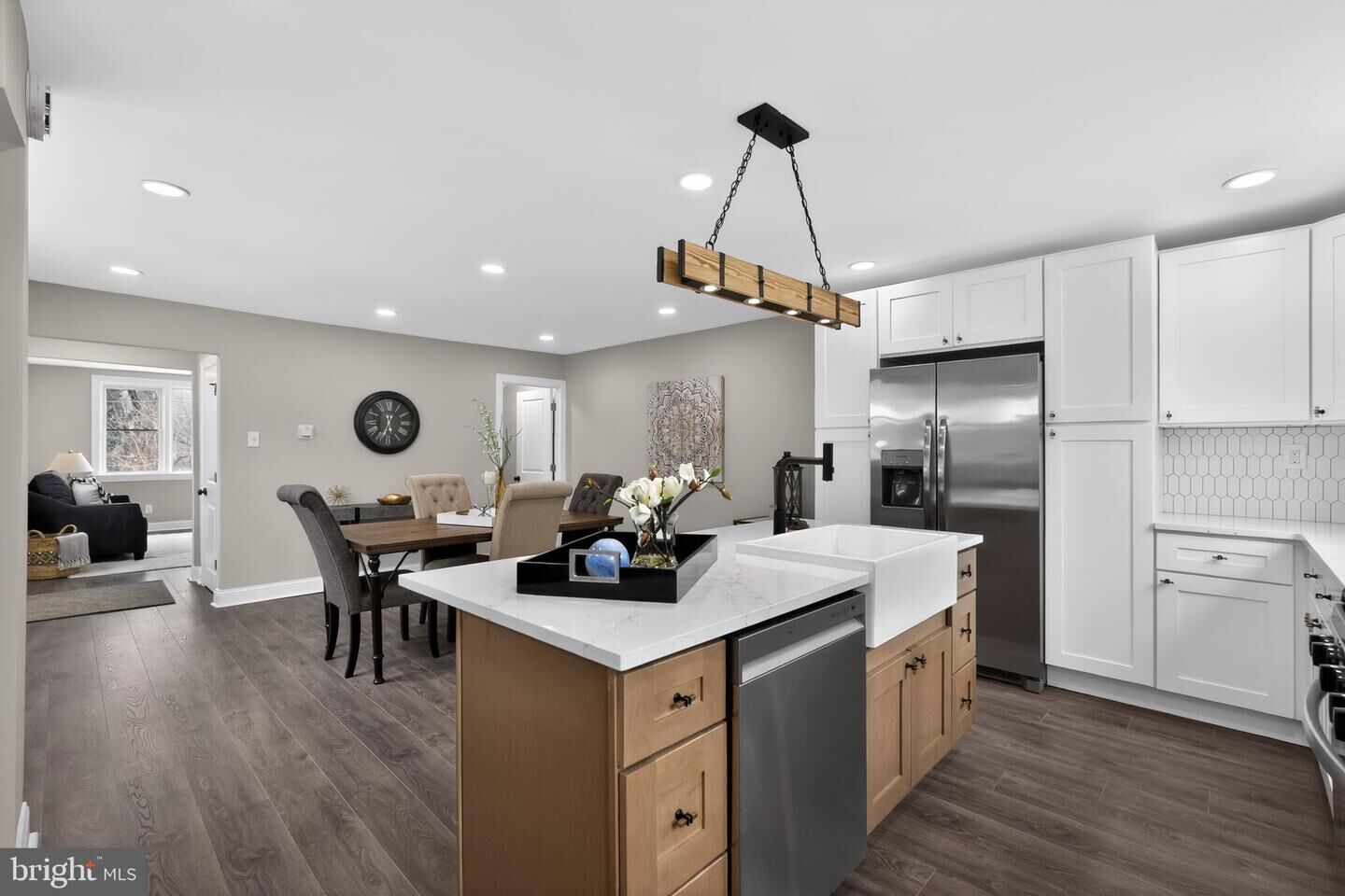 Property Photo: 911 W Cobbs Creek Parkway PA 19050