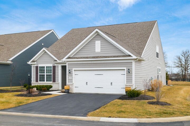 Property Photo:  6373 Davis Circle  OH 43065 