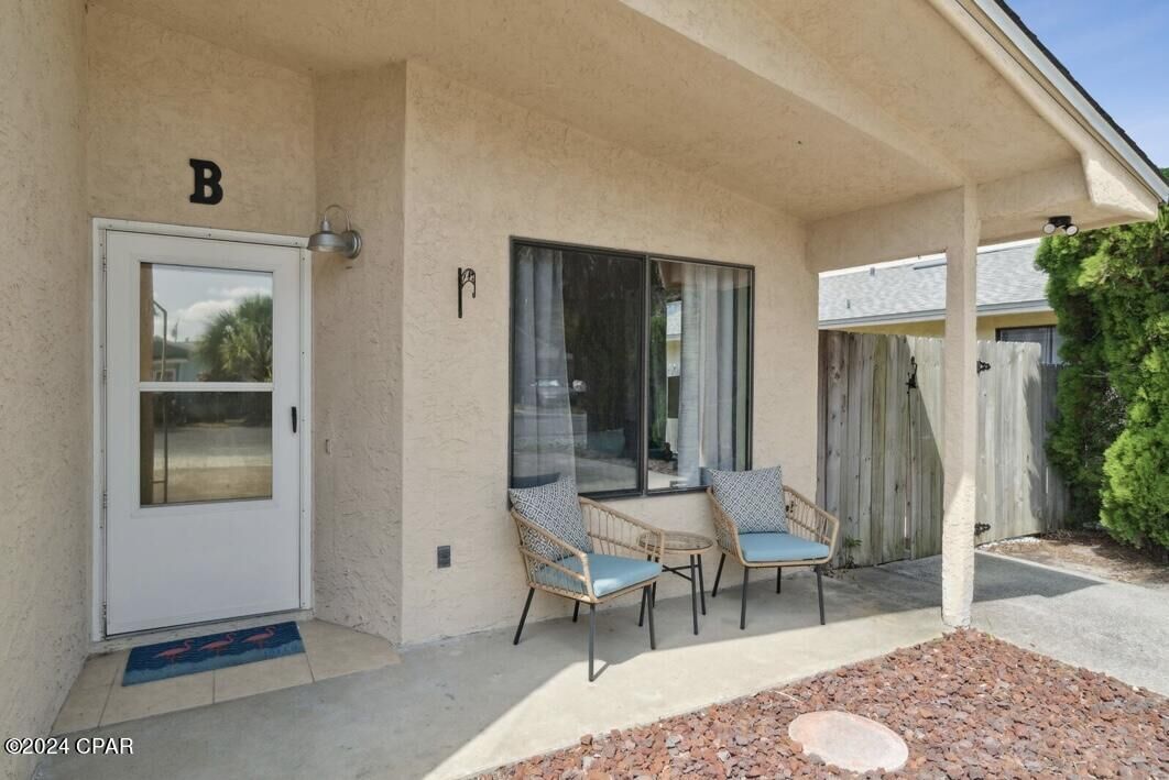 Property Photo:  5807 Sunset Avenue B  FL 32408 