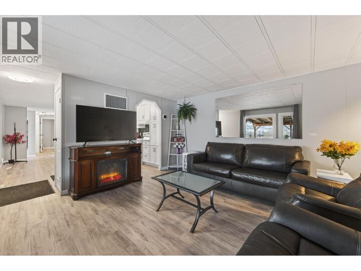 Property Photo:  1680 Westsyde Road 35  BC V2B 7B6 