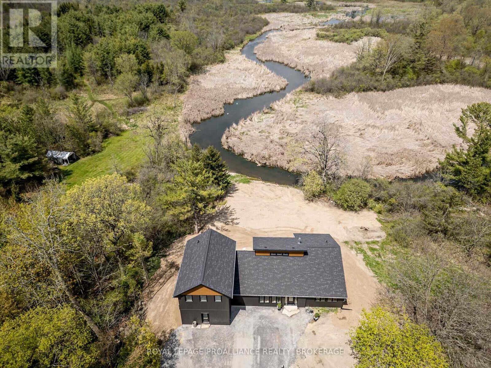 Property Photo:  2924 Highway 2  ON K7L 4V1 