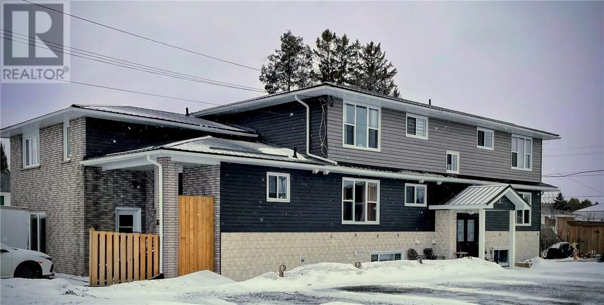 Property Photo: 6 Fitzgerald Street ON P0M 1L0