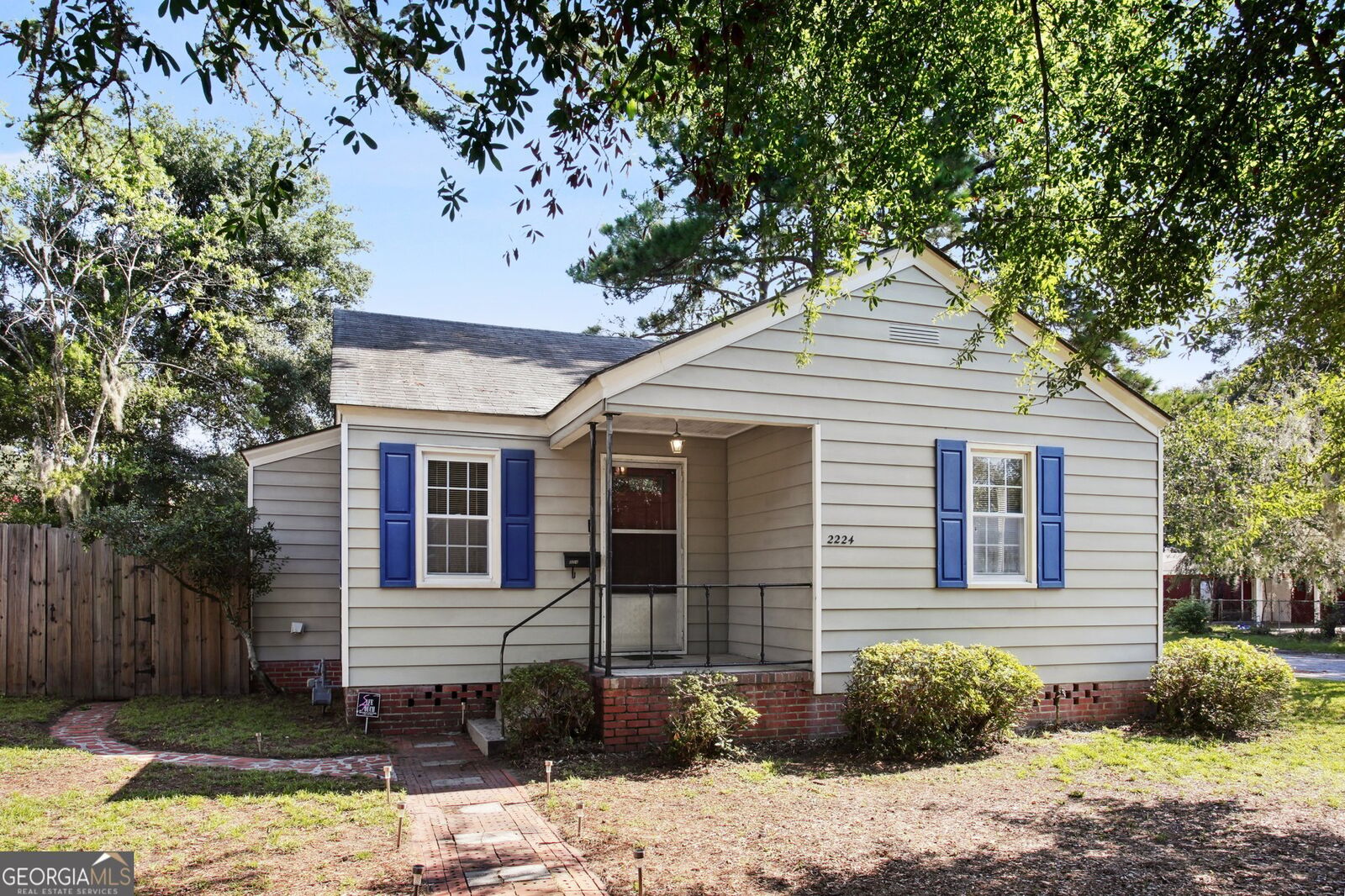 Property Photo:  2224 E 38th Street  GA 31404 
