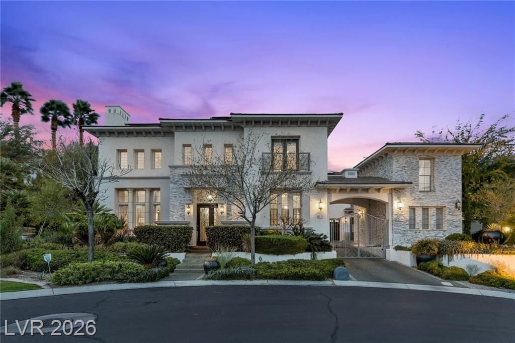 Property Photo:  10212 Stone Briar Court  NV 89144 