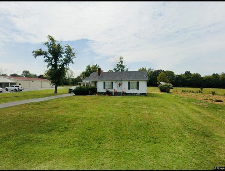 Property Photo:  661 St Rt 109 N  KY 42404 
