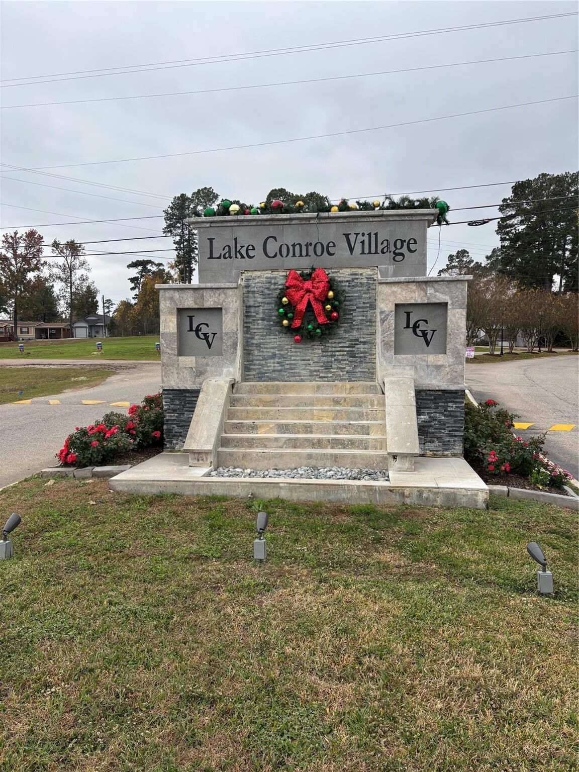 Property Photo:  16708 E Ivanhoe  TX 77316 