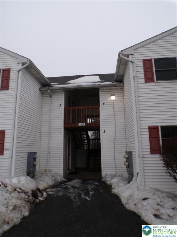 Property Photo: 5300 Russell Court 4 PA 18052