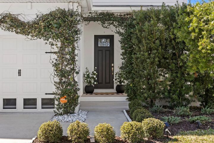 Property Photo:  6003 S Elkins Avenue  FL 33611 