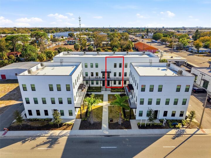 Property Photo:  2736 5th Ave S Avenue S 4  FL 33712 