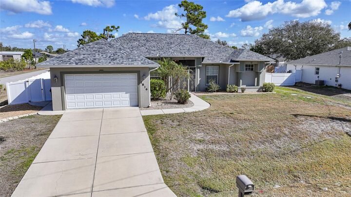 Property Photo: 1816 Northland Avenue FL 34288