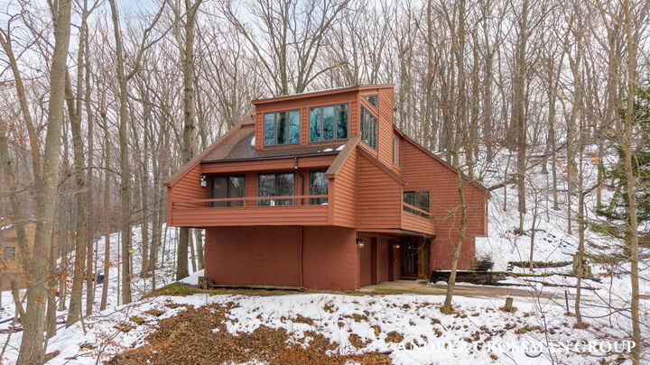 Property Photo:  18344 N Shore Estates Road  MI 49456 