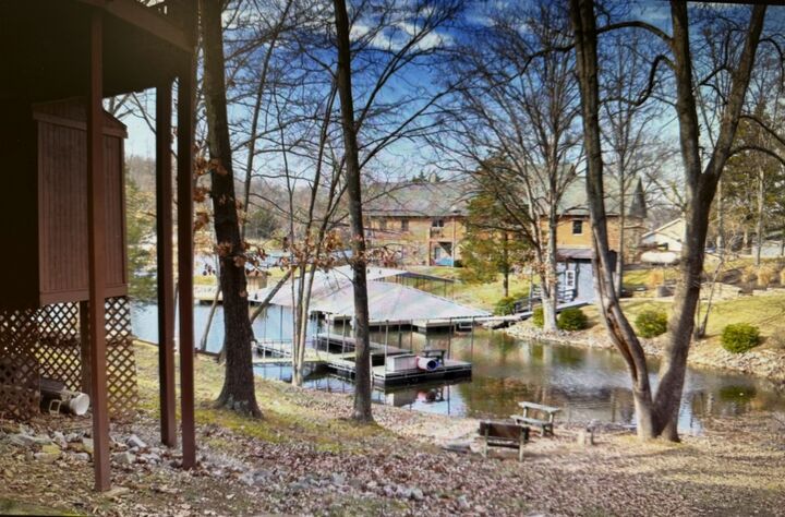 Property Photo:  565 Lakeshore Drive N  IL 62939 