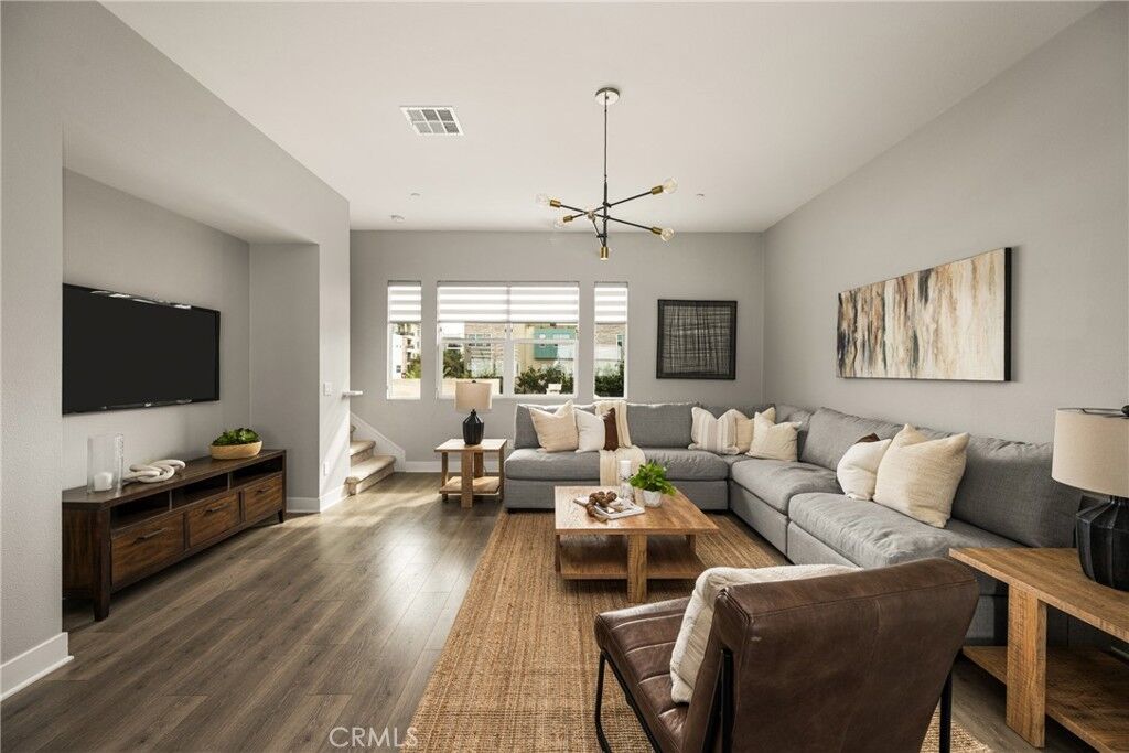 Property Photo:  955 E Mason 80  CA 92805 