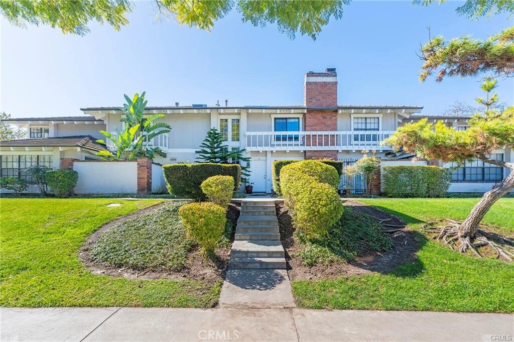 Property Photo:  13 W Yale  CA 92604 