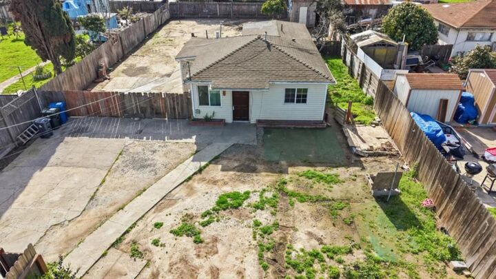 Property Photo:  1046 C Street  CA 93905 
