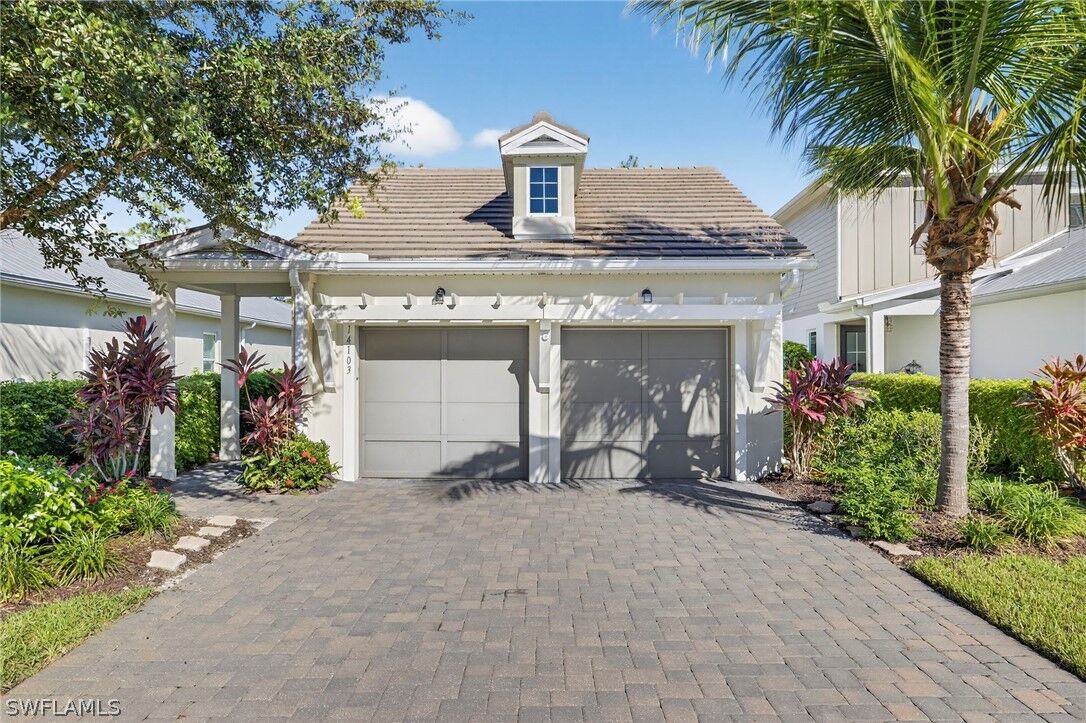 Property Photo:  14103 Nautica Court  FL 34114 