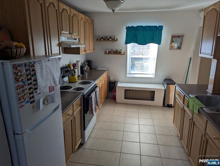 Property Photo:  321 Washington Avenue  NJ 07628 