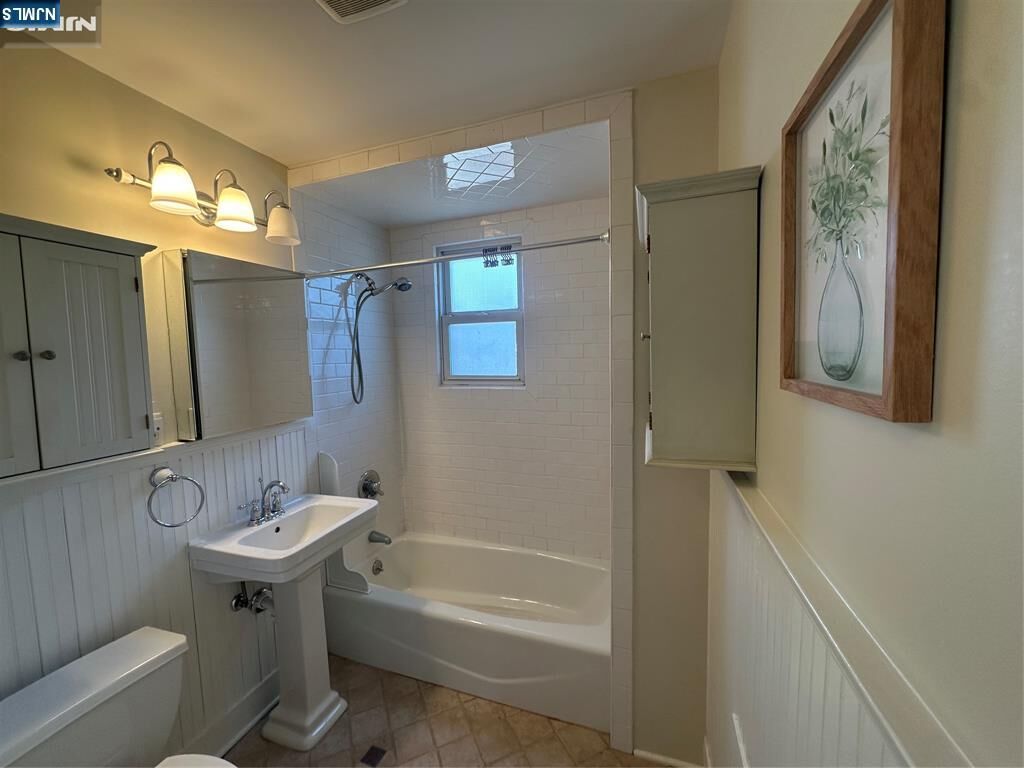 Property Photo:  17 Laura Avenue 2  NJ 07110 