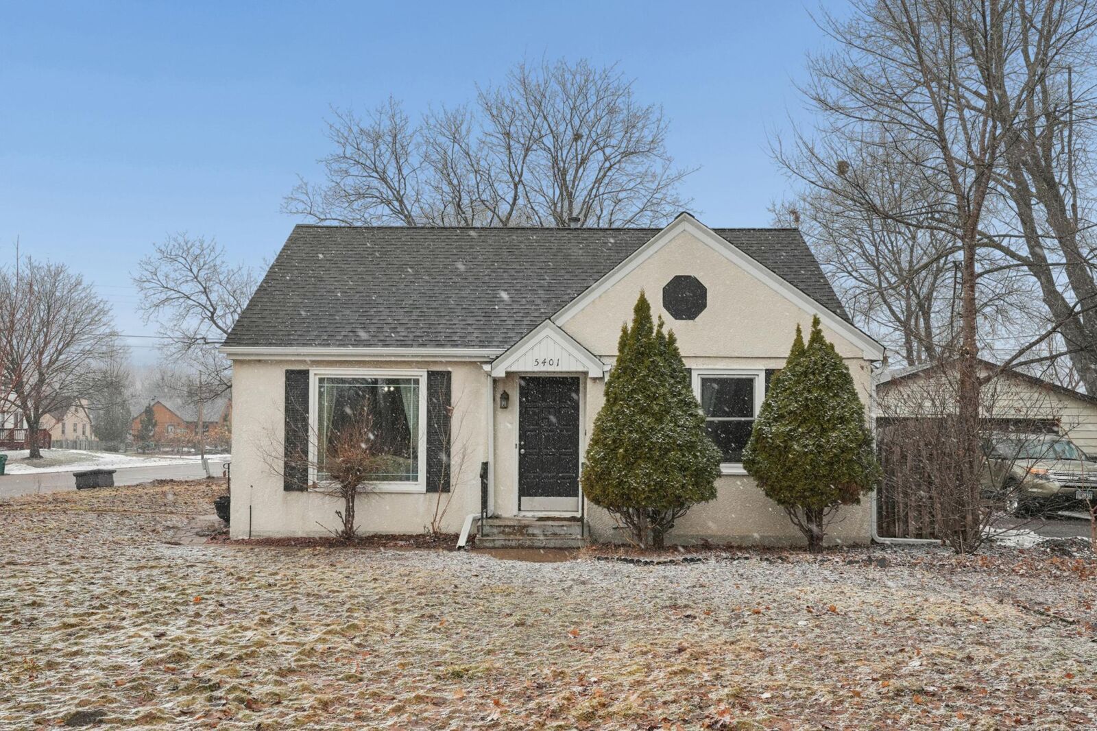 Property Photo:  5401 Hampshire Avenue N  MN 55428 