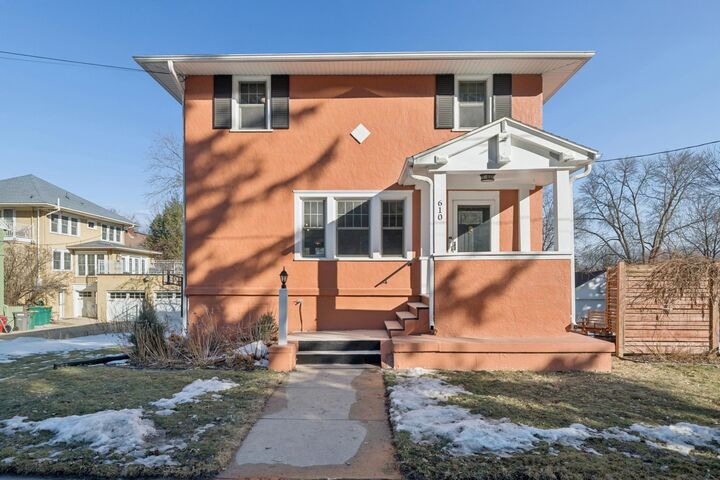 Property Photo: 610 8th Avenue SW MN 55902