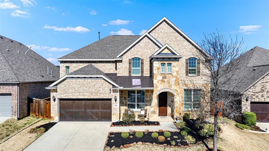 Property Photo:  309 Green Valley Drive  TX 75071 